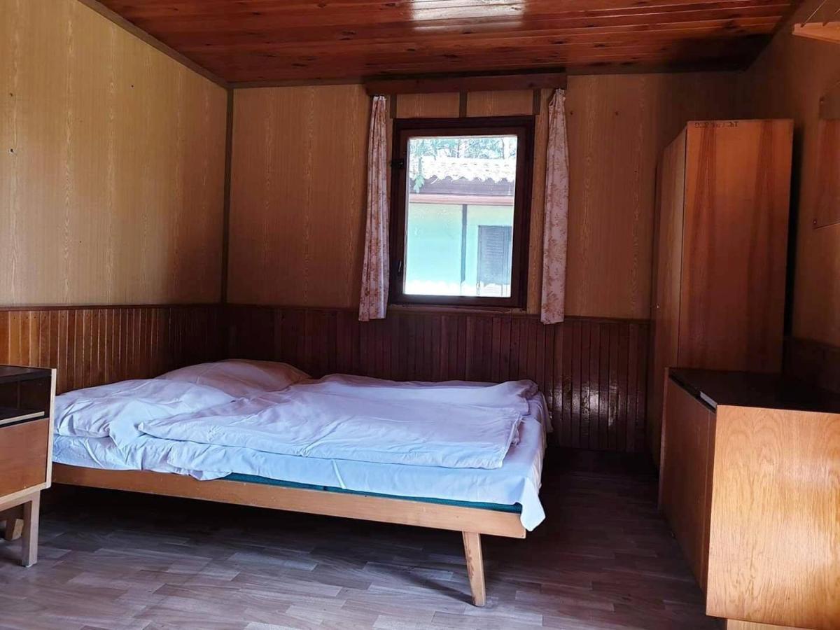 Chatovy Tabor Maly Ratmirov Dış mekan fotoğraf